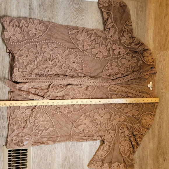 UMGEE Oh Sweet Lace! Mocha Floral Lace Open Front Kimono with Waist Tie - Picture 8 of 10